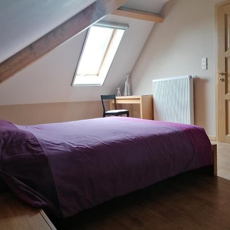 L'Atelier d'Arthur - Gîte chaleureux avec jacuzzi. Tenneville Extérieur photo