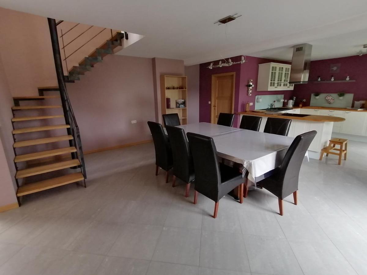 L'Atelier d'Arthur - Gîte chaleureux avec jacuzzi. Tenneville Extérieur photo